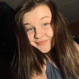 Meet your Posher, Savannah